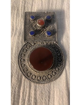 pendentif avec cornaline (Afghanistan)